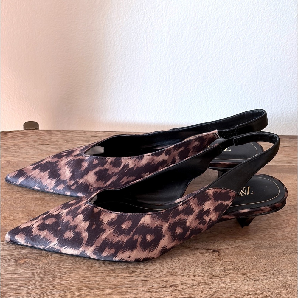 Zara Leopard Print Slingback Heels Pointed Toe Kitten Heel EU 38 US 7.5